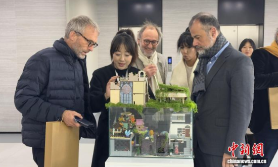 10��23�������������cӰҕ�猣�����L��������W�����c�Ӱ�WԺ(�LӰ�Ӱ�WԺ)�^����W����(chu��ng)���Ķ���Ӯ������������� �z