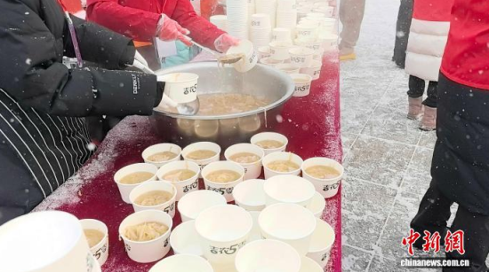 �����i�硱����У������ˆT����ʢ���i�Z������ʯ���� �z