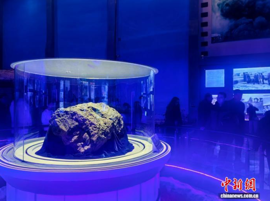 �ο��څ��^������һ̖���Eʯ�������W�� ���z