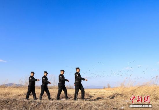 Ȧ��߅�zվ����Ȧ�Ӵ���B��Ϣ��Ѳ߉����־�| �z