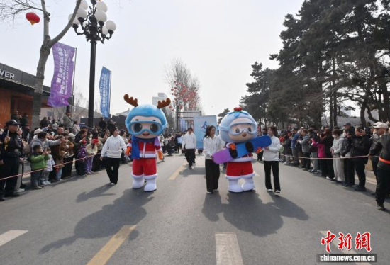 3��21�գ��L��2027��33�������W(xu��)�������\(y��n)��(d��ng)��(hu��)�������ڼ����L���c��Ҋ������������ӛ�� ���� �z